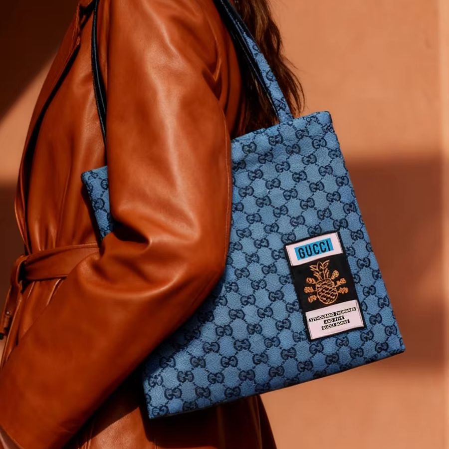 GUCCIバッグ レディース キャンバストートバッグ ライト - Tote Bag Beach のレビューと価格
